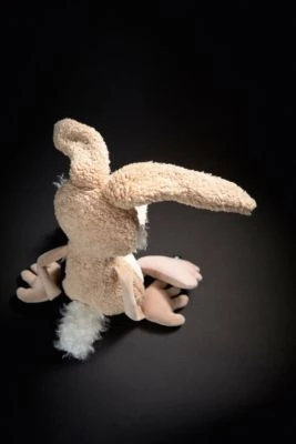 Sigikid Hase Lazy Bunny, BEASTS TOWN, 30 Cm (39181) 4 Sigikid Hase Lazy Bunny, BEASTS TOWN, 30 Cm (39181) – Bild 2