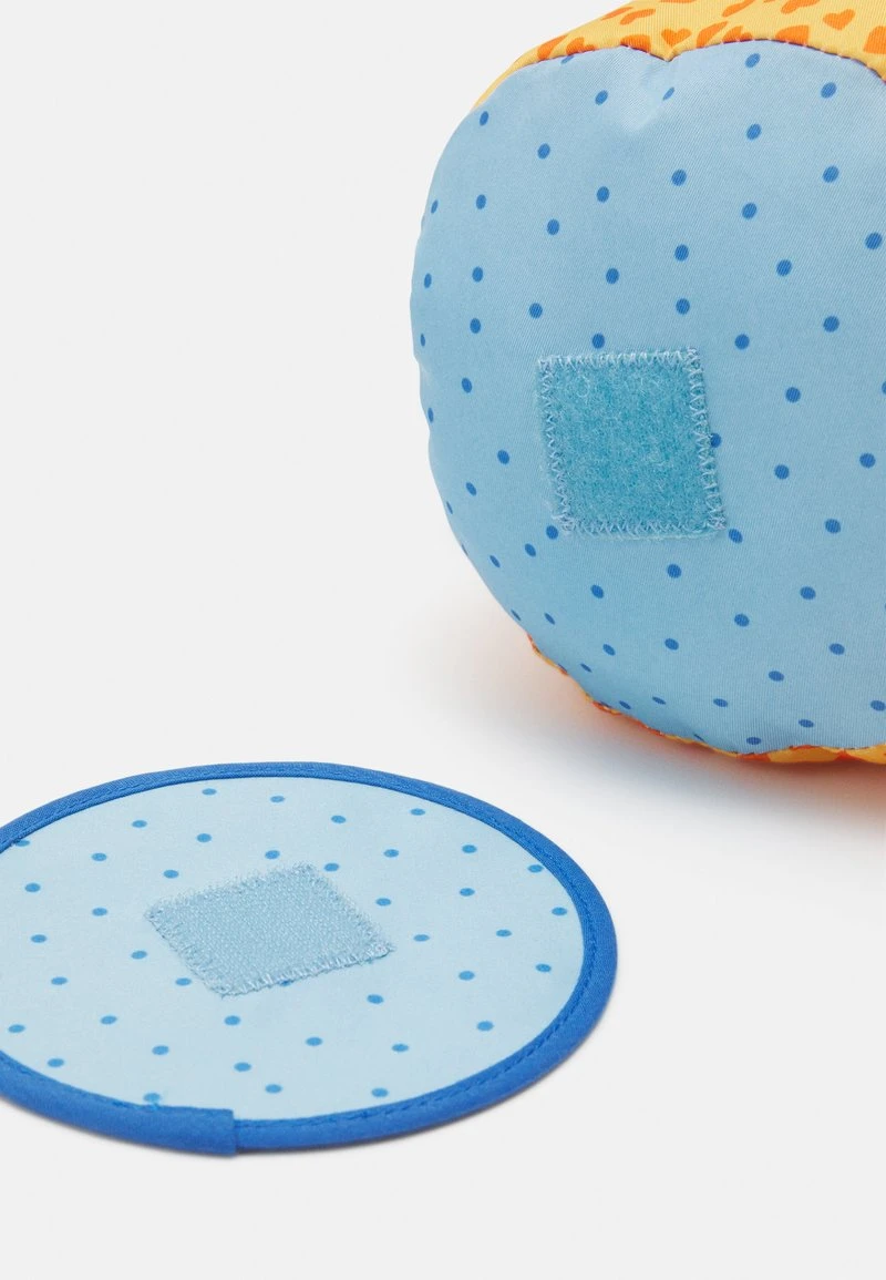 Sigikid KRABBELROLLE HASE UNISEX - Baby-Spielzeug - Mehrfarbig 6 Sigikid KRABBELROLLE HASE UNISEX - Baby-Spielzeug - Mehrfarbig – Bild 4