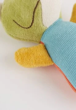 Sigikid RASSEL-GREIFLING COLOURFUL WORLD GREEN - Baby-Spielzeug - Blau -Sigikid 94933438a6af41999c56be16c7cc33cd